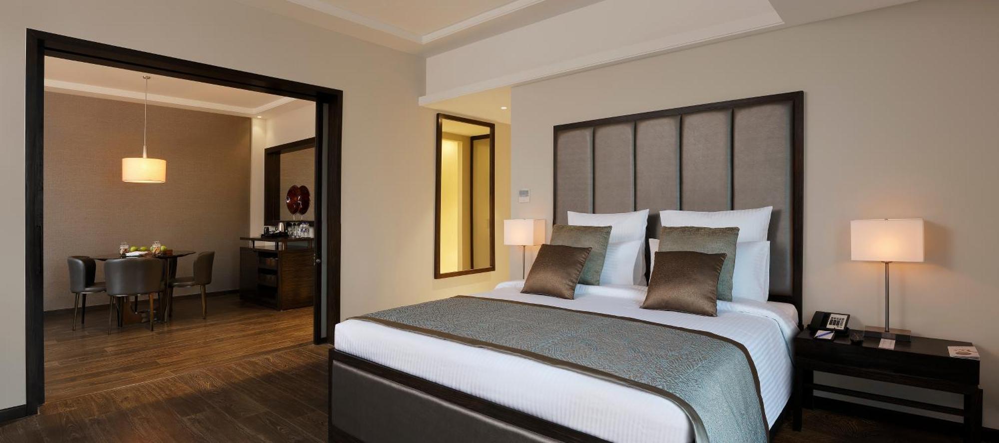 Novotel Lucknow Gomti Nagar Exterior foto